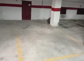 Aparcament cotxe a El Carmen