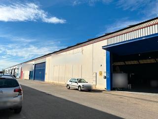 Bâtiment à usage industriel à Alcantarilla. Nave industrial en venta en polígono industrial de alcantarilla