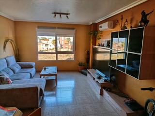 Piso en Los Ramos. Piso en venta en los ramos