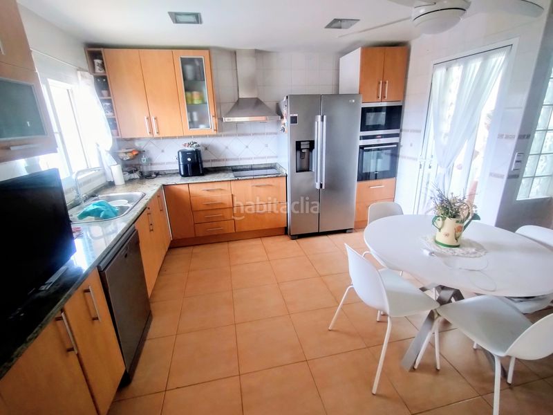 Foto 4fb4bd28-ce39-4405-a3cd-ee8e9ec97f93. Chalet mit heizung parking in Los Dolores Murcia