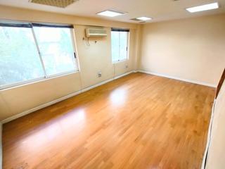 Office space in El Carmen. Oficina en venta en bº del carmen con posibilidad de convertir e