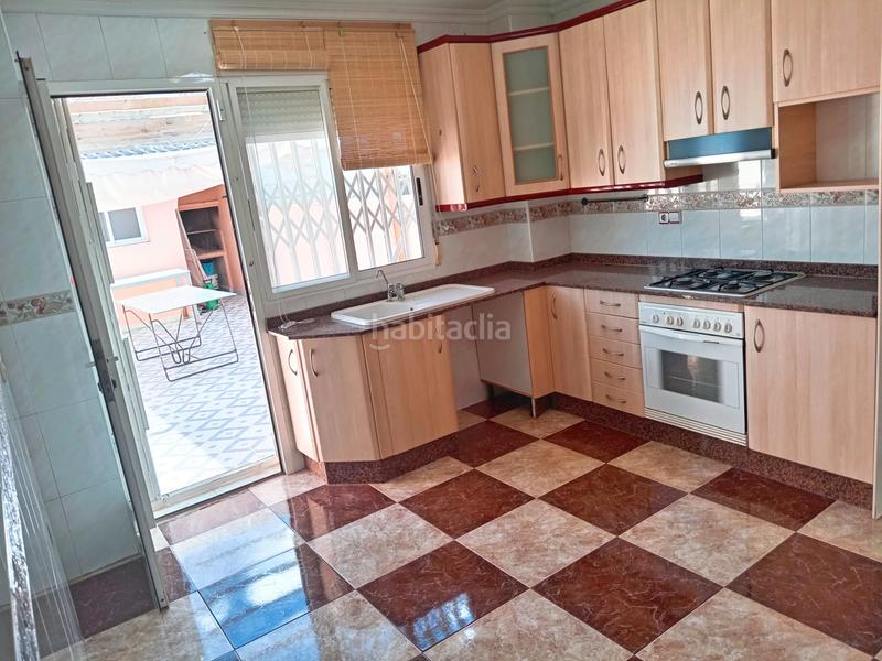Foto eb11dd50-4c93-4840-90bf-6d18c77b094e. Flat with heating in Los Ramos Murcia