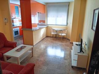 Affitto Piccolo appartamento in Santa Maria de Gracia. Piso en alquiler en juan carlos i