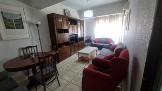 Pis a Santa Maria de Gracia. Piso en venta en ronda norte