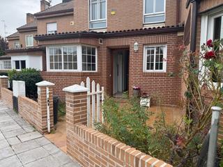 Affitto Casa a schiera in El Soto de la Moraleja. Chalet en alquiler