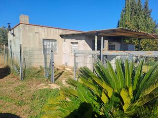 Mas à Pueblo. Acogedora casa de campo en la 12580, con 2 dormitorios y 1 baño.