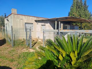 Masia en Pueblo. Acogedora casa de campo en benicarl�, con 2 dormitorios y 1 ba�o