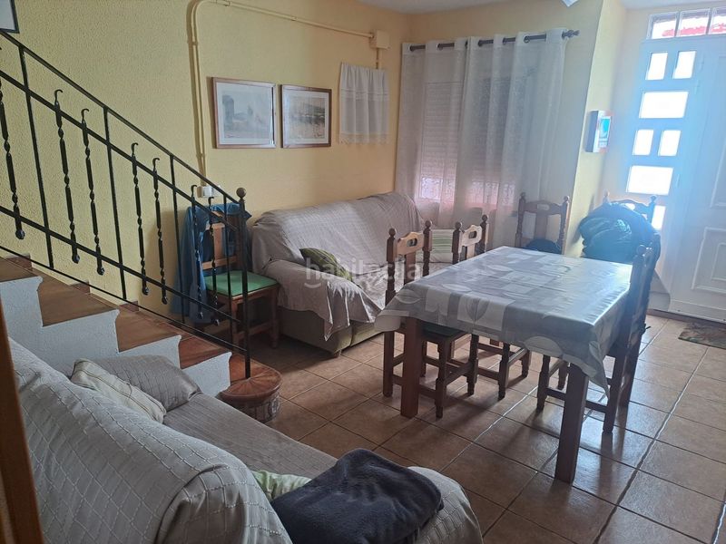 Foto 2018cf75-1a01-4991-b267-d25c701e00ed. Casa amb piscina a Cálig