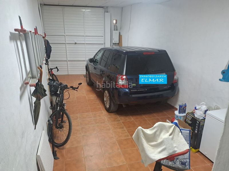 Foto a5526cf7-3f61-414f-8d38-547257e91638. Casa amb piscina a Cálig