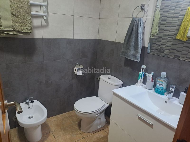 Foto b3410f6b-7653-4ff4-99d2-6bb9dd6b3aa7. Casa amb piscina a Cálig