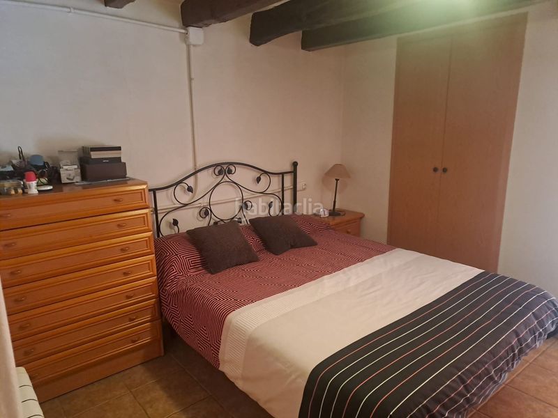 Foto bc924413-c633-494f-8d4c-1a6086d35a49. Casa amb piscina a Cálig