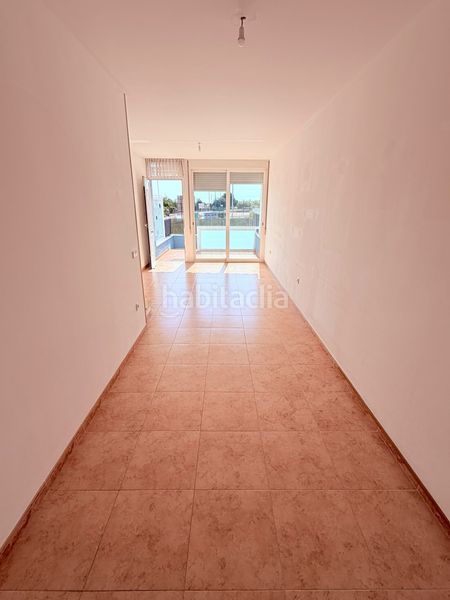 Foto 47529ac0-4d1f-4cb5-8d50-11435aec8a1c. Casa adossada a Cálig