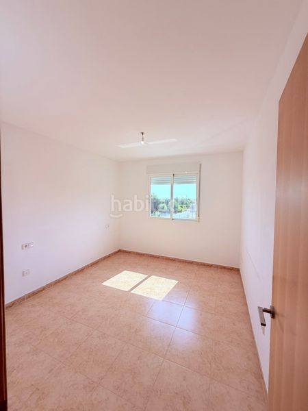 Foto ac3810ed-1872-4423-a17b-ae2dbcc194df. Casa adossada a Cálig