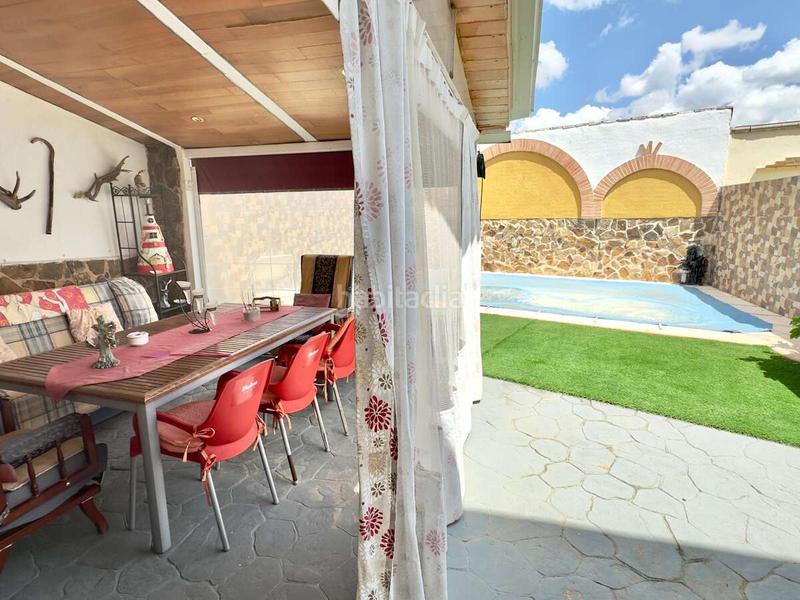 Foto dd436880-1481-446d-a367-c30bb8c799ab. Xalet amb calefacció aparcament piscina a Yuncos