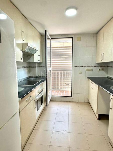 Foto 8fe89725-498b-440b-b4a7-9cb117e68e05. Zweistöckige wohnung mit parking pool in La Ermita Parla