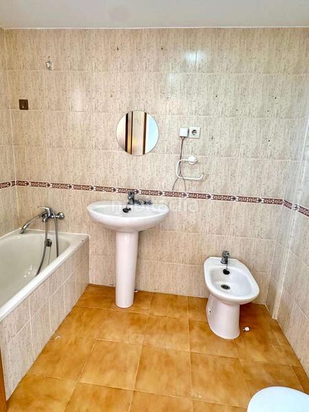 Foto c2e9ed46-a269-4ece-9698-365ab0768381. Zweistöckige wohnung mit parking pool in La Ermita Parla