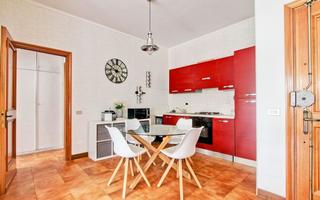 Location Appartement à Santo Domingo y San Martín. Piso tipo estudio de 35 m² amueblado y luminoso