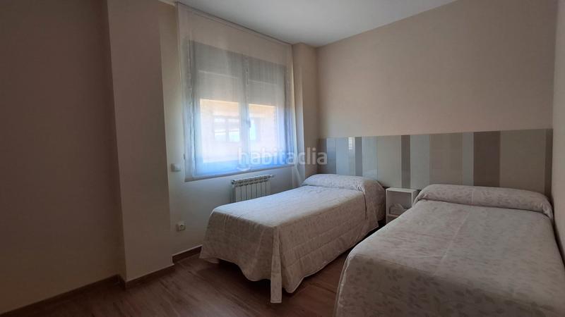 Foto 031dcb26-7777-4ad6-b48e-5428abf78894. Doppelhaus mit heizung parking pool in Quijorna