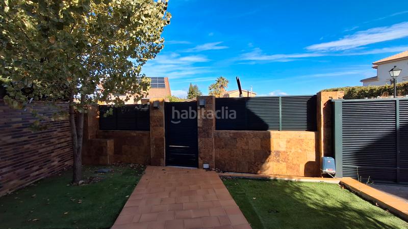 Foto 23170a65-6af5-4f33-b298-8e9b8e703ee8. Doppelhaus mit heizung parking pool in Quijorna