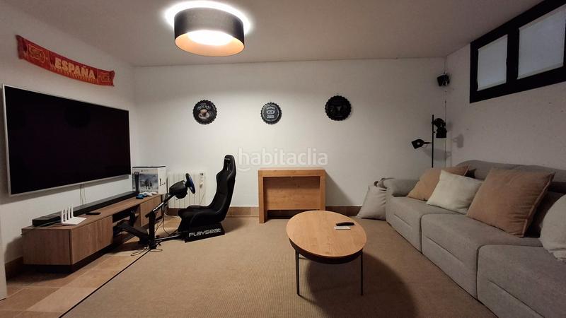 Foto 5b88ff46-461c-4043-b59c-2ba29e362766. Doppelhaus mit heizung parking pool in Quijorna