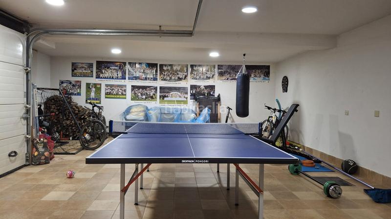 Foto 74d114a0-a86c-438a-bfde-3184d91d816e. Doppelhaus mit heizung parking pool in Quijorna