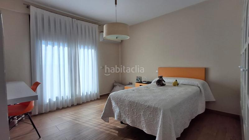 Foto a28feef7-fd15-4d4e-a816-36415df59fc7. Doppelhaus mit heizung parking pool in Quijorna