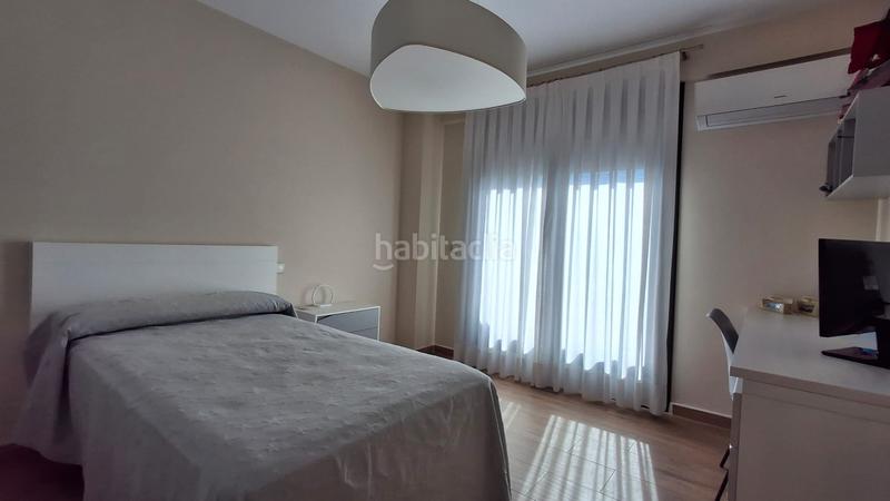 Foto a9890b2a-c75e-4a6a-ab20-6650604dd6f6. Doppelhaus mit heizung parking pool in Quijorna