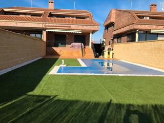 Maison jumelée  Calle blasco ibañez. ¡impecable chalet pareado con piscina!