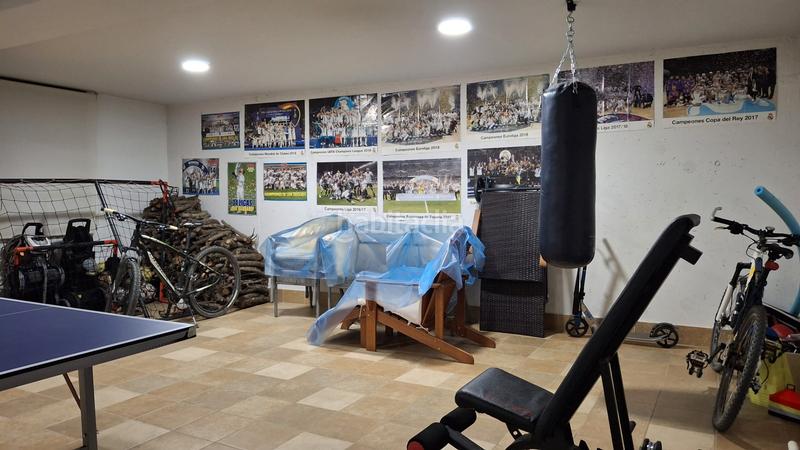 Foto fc479f61-84c5-4da0-9304-ebeb88b9bdc7. Doppelhaus mit heizung parking pool in Quijorna