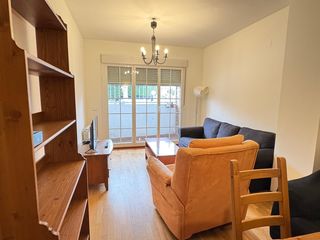 Flat  Calle simón bolívar. Piso de dos dormitorios y dos baños listo para entrar