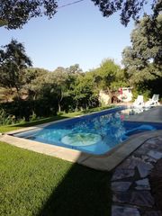 Miete Chalet  Calle cetrería. Singular chalet independiente con piscina junto a colegio arcadi