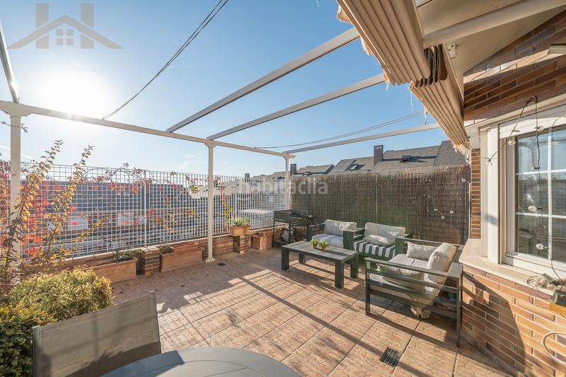 Foto 47665ec3-3b25-498a-ba32-4fce13ce74a8. Semi detached house with fireplace heating pool in Villanueva del Pardillo