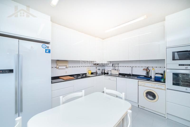 Foto 500fc4c7-9546-41e2-ab14-3fb2caf49ed9. Chalet  independiente, en parcela de 1300m. ubicado en la urbanización los peñascales, con accesibilidad inmediata a la a-6 en Torrelodones