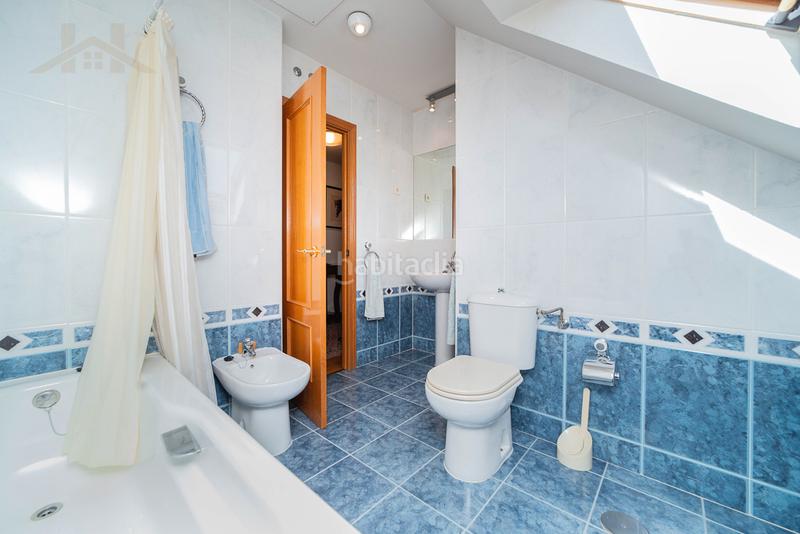 Foto 84de5431-5349-49f0-a516-d034ff4bb881. Chalet  independiente, en parcela de 1300m. ubicado en la urbanización los peñascales, con accesibilidad inmediata a la a-6 en Torrelodones