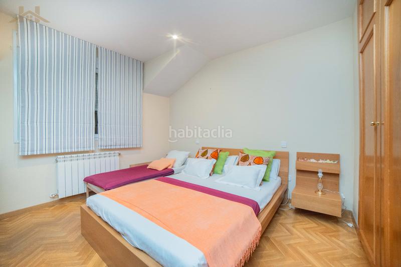 Foto cb341c8a-6d88-46b4-826e-fb97cc360fab. Dúplex amb calefacció piscina a Casco Antiguo Torrelodones