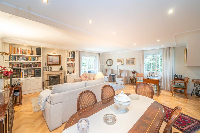 Foto 093d6ec3-6585-40a3-b589-d9b5c74c5e43. Chalet mit kamin heizung parking pool in Los Ángeles-Jarandilla Torrelodones