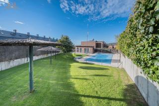 Maison jumelée  Calle del pico del pañuelo. Chalet adosado en calle pico del pañuelo