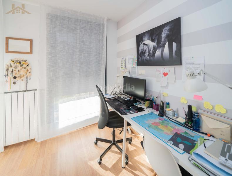 Foto c7f6dab4-b21e-4dcf-9fff-2921b2a524ce. Reihenhaus mit heizung parking pool in Centro Comercial-Hospital Torrelodones