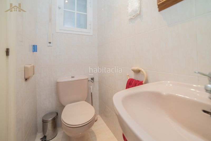 Foto 184c0ce4-bf88-4d6e-be3c-d0b21c91be25. Casa aparellada a Parquelagos-Puente Nuevo Galapagar