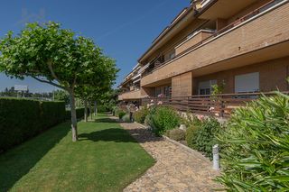D�plex  Calle pe�alara. D�plex en calle pe�alara, casco antiguo, torrelodones