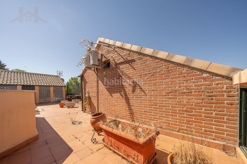 Foto 8eedc6ef-c594-4884-be5b-c37989674c59. Casa adossada amb xemeneia calefacció aparcament piscina a Torrelodones