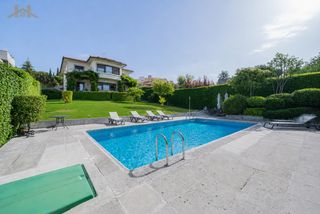 Xalet  Calle isaac alb�niz. Chalet independiente en venta en calle isaac alb�niz 26, hoyo de