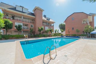 D�plex en Centro Comercial-Hospital. D�plex en venta en castillo de olivares