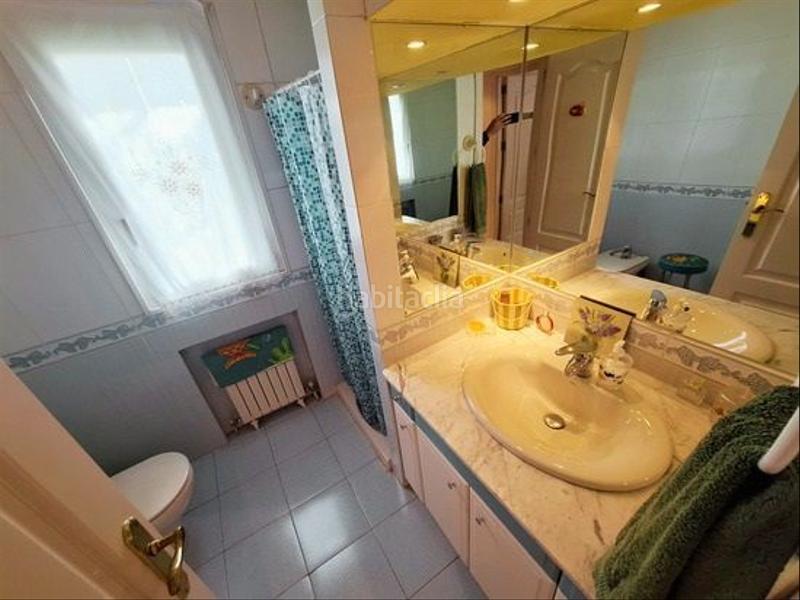 Foto 977fea72-7653-4f5e-a97b-6c54891d76cc. Chalet  en venta en urbanizaciones, 4 dormitorios. en Alpedrete