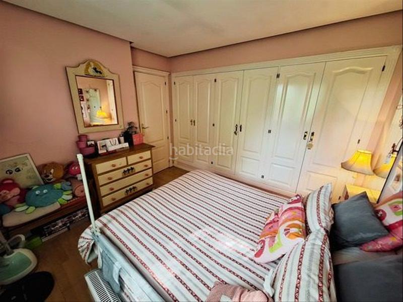 Foto d5030455-4afe-461a-b7a5-bf3f5386c518. Chalet  en venta en urbanizaciones, 4 dormitorios. en Alpedrete