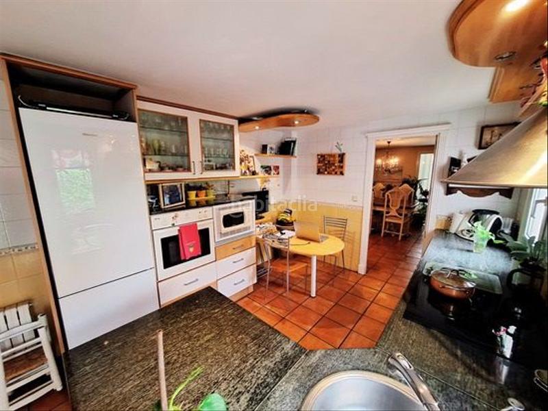 Foto f034c6ec-0e8e-4c45-85dc-28078f965244. Chalet  en venta en urbanizaciones, 4 dormitorios. en Alpedrete