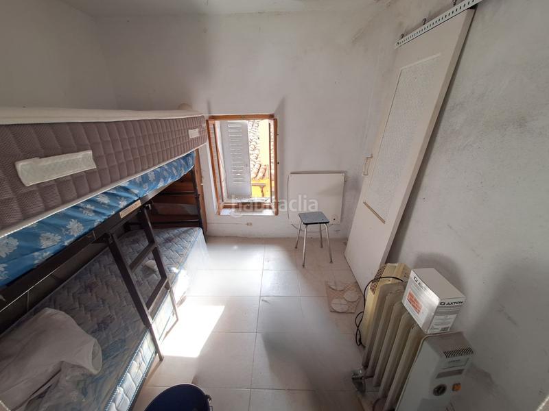 Foto c5250013-45d1-4d9f-b9b6-a1a608aaa03d. Casa amb calefacció a Navalperal de Pinares