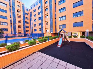 Location Appartement  Francisco pi y margall. Piso en alquiler en sanchinarro, 3 dormitorios.