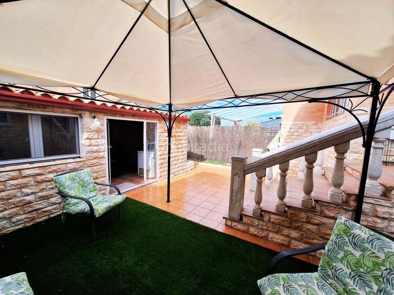 Foto 0b9f3a87-d406-437e-a099-59094189c4a3. Chalet avec chauffage parking dans La Cárcaba-El Encinar-Montemolinos Arroyomolinos