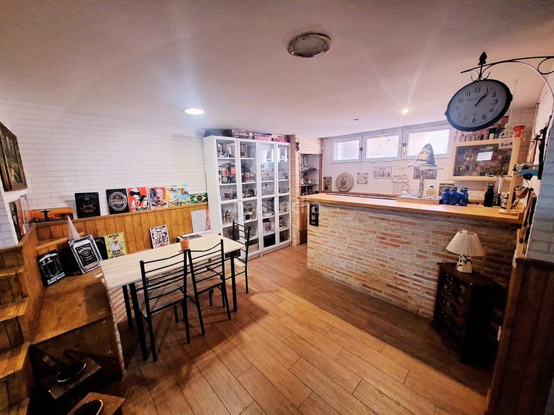 Foto f87d2539-344d-49c1-b9d2-a56bd8f470a5. Chalet avec chauffage parking dans La Cárcaba-El Encinar-Montemolinos Arroyomolinos